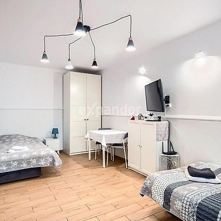 Studio Lux Gaj By Apartamenty Na Dni 弗罗茨瓦夫 外观 照片